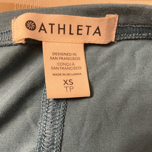 Athleta Radiate Tank Top with Blue Twist size xs - Picture 8 of 9